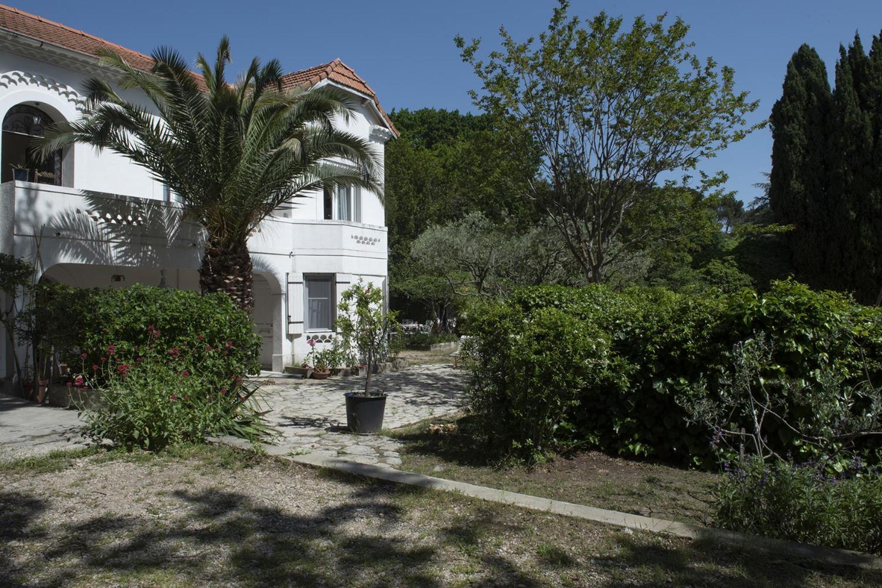 Bédarrides La Villa Plaisance - Maison Et Chambres D Hotes A Proximite De Chateaneuf-Du-Pape מראה חיצוני תמונה